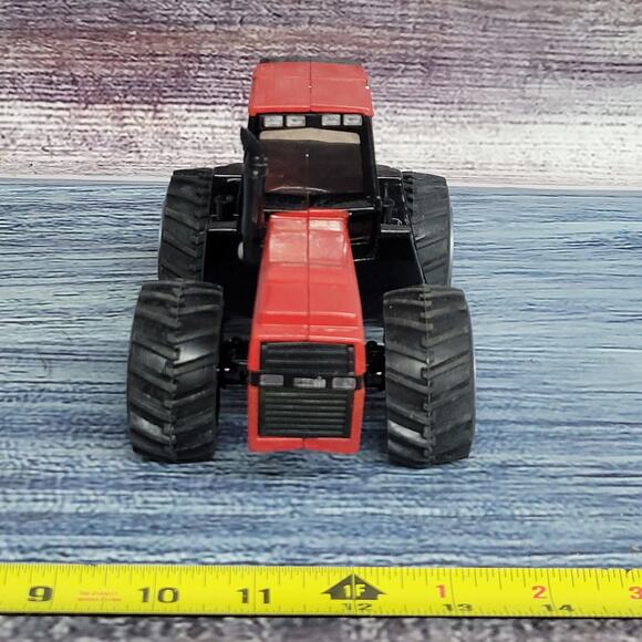 Vintage Ertl 1/32 scale Case IH 4894 4wd die-cast tractor red/black - Picture 5 of 8